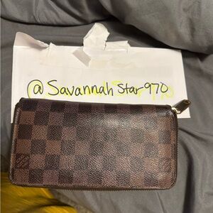 Louis Vuitton Checkered Brown Wallet